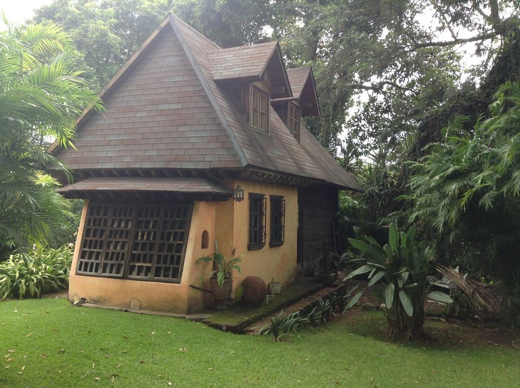 Hacienda San Pedro Hotell Uruapan  Rom bilde