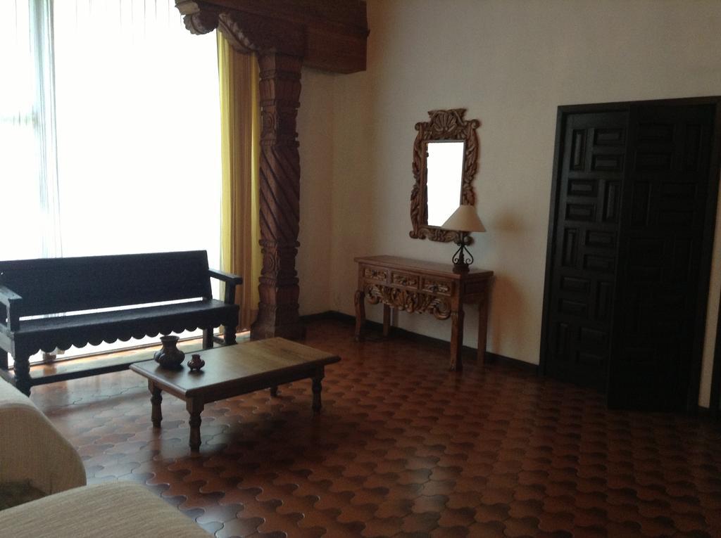 Hacienda San Pedro Hotell Uruapan  Rom bilde